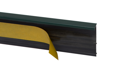 Плинтус Salag пластиковый под ковролин 2,5м Зеленый 52