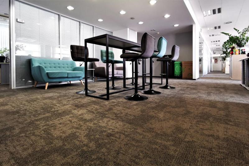 Обзоры товаров Инновационная ковровая плитка Innovflor: вдохновение для вашего интерьера