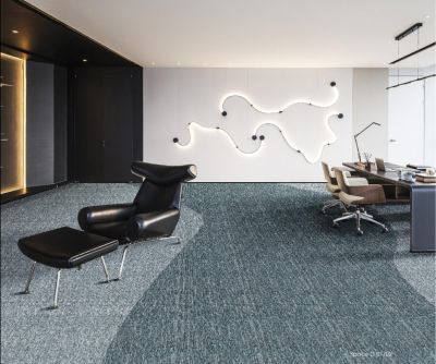 Ковровая плитка Innovflor Space D 01 0.5*0.5 м 100% ПОЛИАМИД Solution dyed Серый