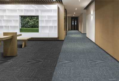 Ковровая плитка Innovflor Space D 03 0.5*0.5 м 100% ПОЛИАМИД Solution dyed Черный