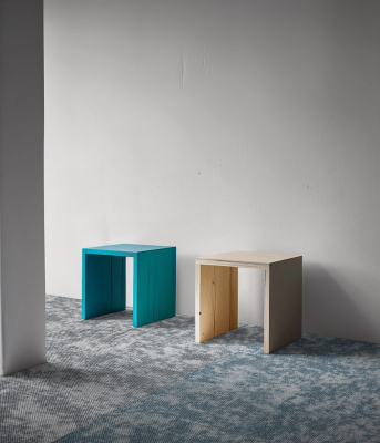 Ковровая плитка BLOQ (БЛОК) Solace (Milan) 550 Smoke Blue 0.5x0.5 m 100% ПОЛИАМИД Solution dyed